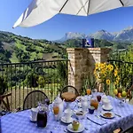 Gorgeous With Pool Near Sibillini Mountains *