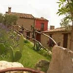 Semesterbostad Gorgeous With Pool Near Sibillini Mountains