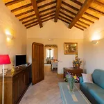 Semesterbostad Gorgeous With Pool Near Sibillini Mountains *