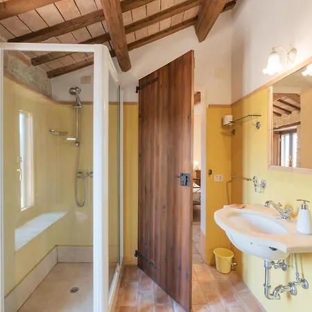 بيت للعطل Gorgeous With Pool Near Sibillini Mountains Monte San Martino