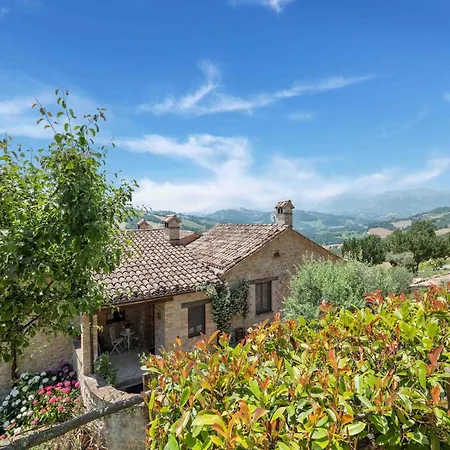 Gorgeous With Pool Near Sibillini Mountains Semesterbostad *