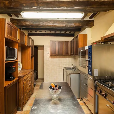 Gorgeous With Pool Near Sibillini Mountains بيت للعطل Monte San Martino