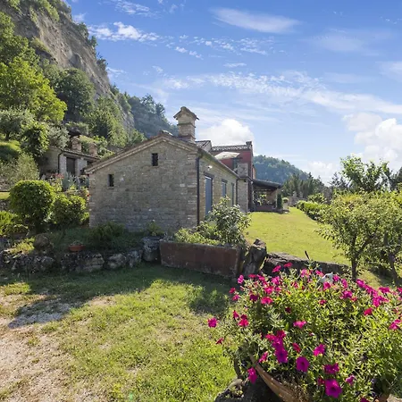 Gorgeous Apartment With Pool Near Sibillini Mountains *