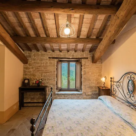 Holiday home Gorgeous Apartment With Pool Near Sibillini Mountains Monte San Martino