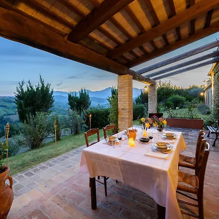 Gorgeous With Pool Near Sibillini Mountains *